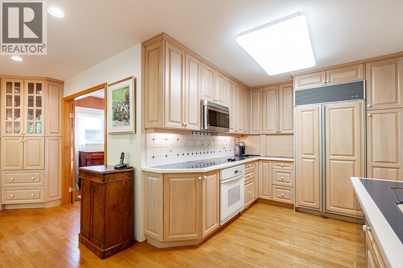 4651 Valley Road, North Vancouver, British Columbia  V7K 2M1 - Photo 20 - R3107550