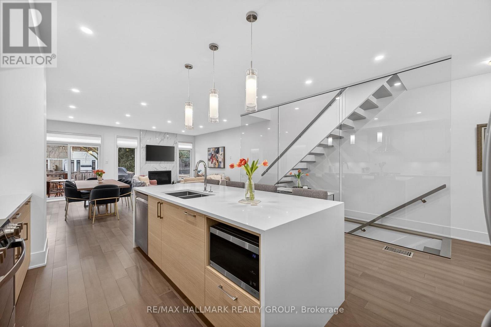 261 Avondale Avenue, Ottawa, Ontario  K1Z 7G7 - Photo 7 - X12966674