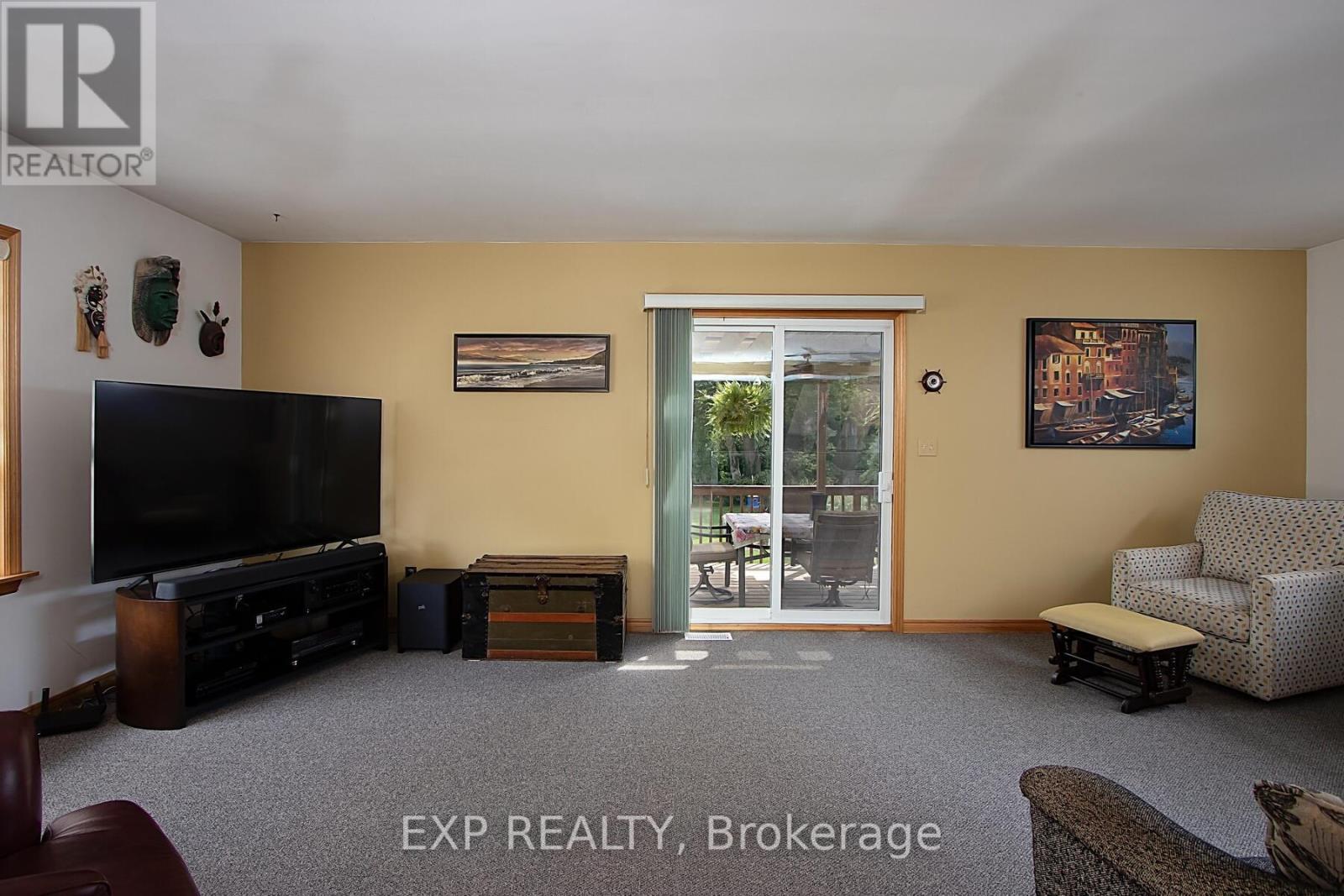 4027 Catherine Street, Thames Centre, Ontario  N0L 1G2 - Photo 11 - X12966570