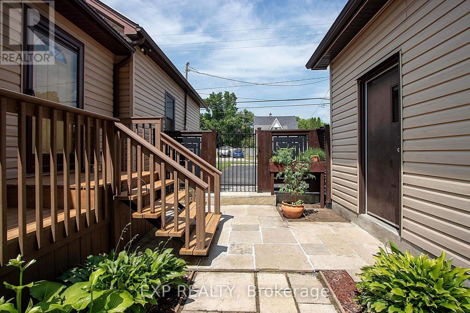 4027 Catherine Street, Thames Centre, Ontario  N0L 1G2 - Photo 27 - X12966570