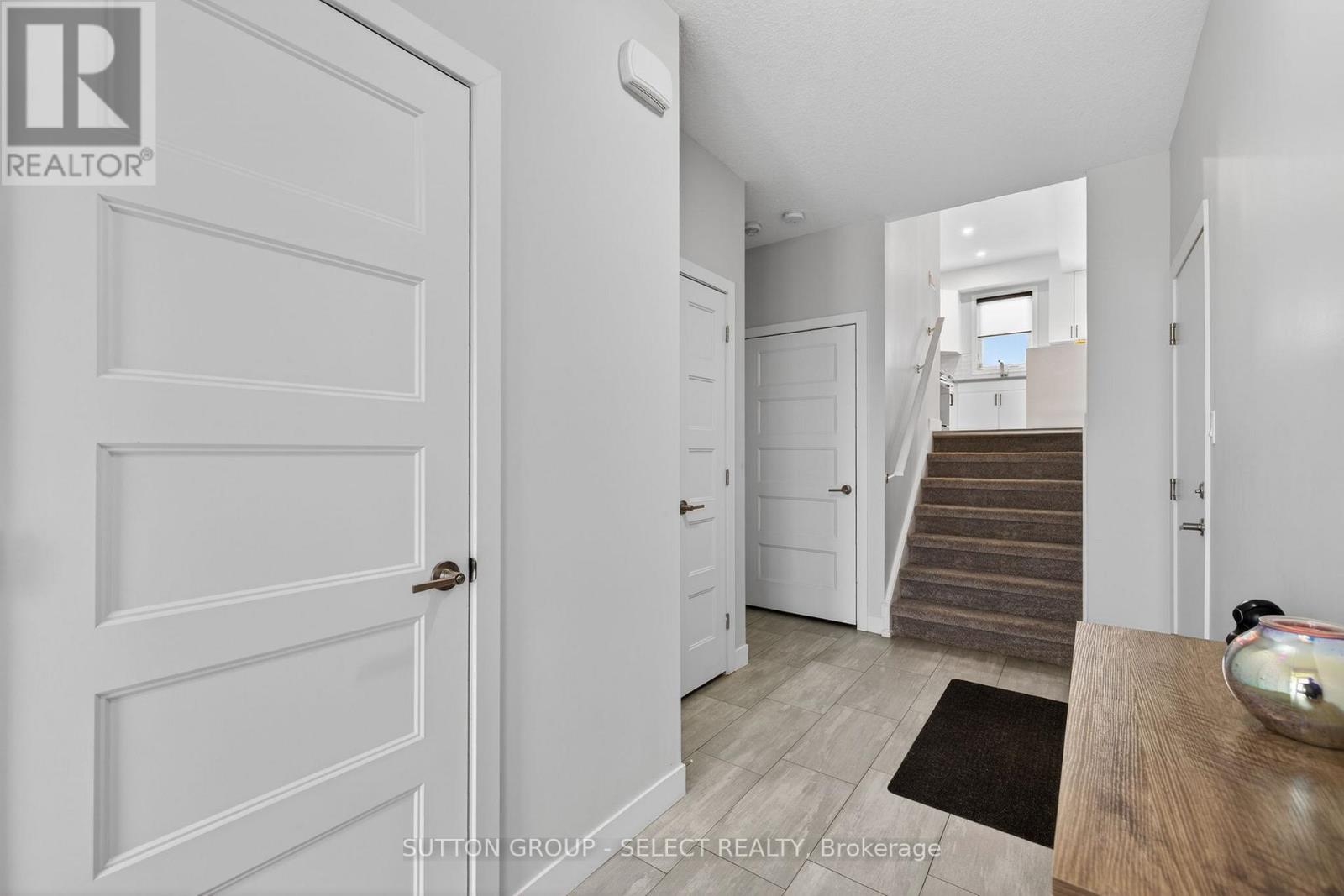 85 - 3380 Singleton Avenue, London South, Ontario  N6L 0E8 - Photo 4 - X12966710