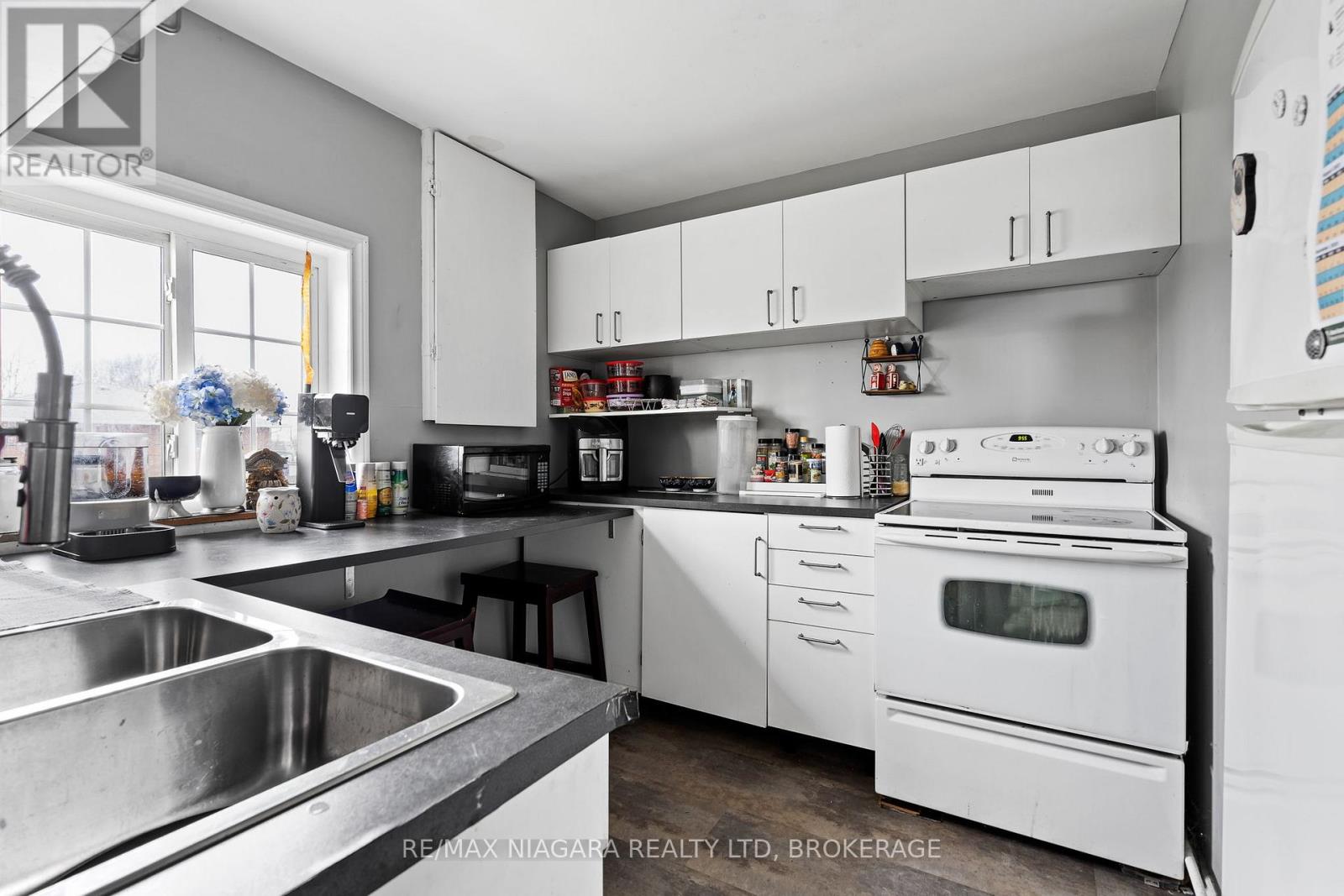 244 Gilmore Road, Fort Erie, Ontario  L2A 2M3 - Photo 18 - X12966646