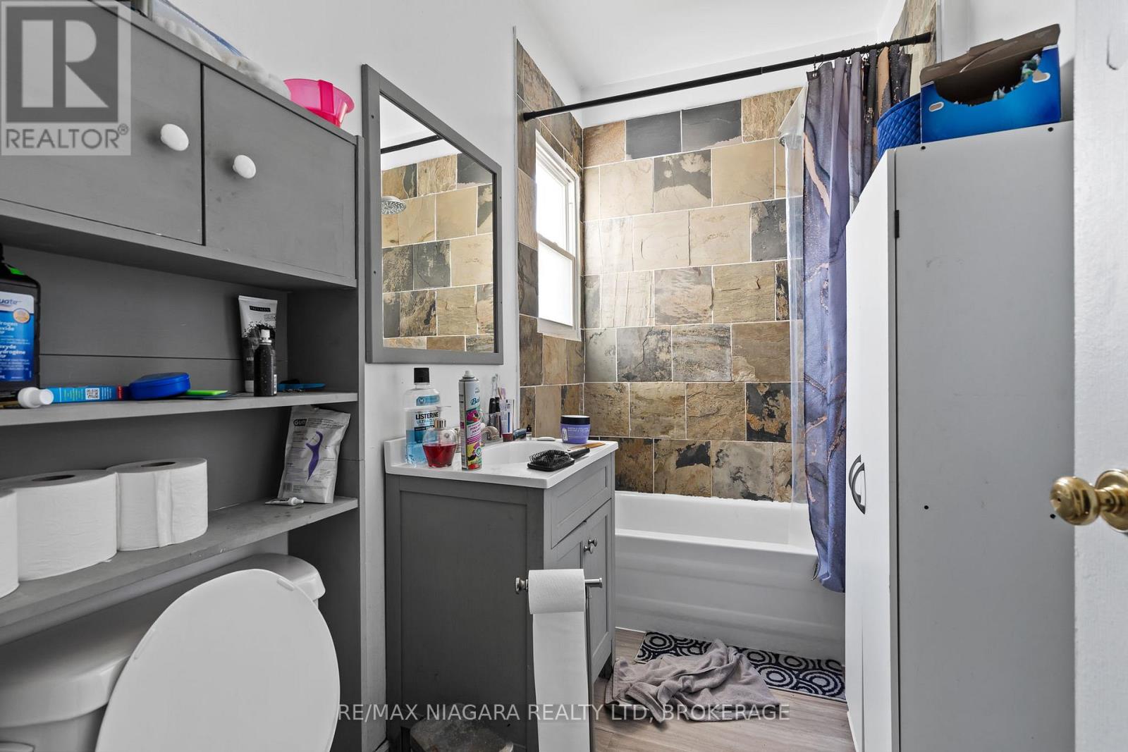 244 Gilmore Road, Fort Erie, Ontario  L2A 2M3 - Photo 21 - X12966646