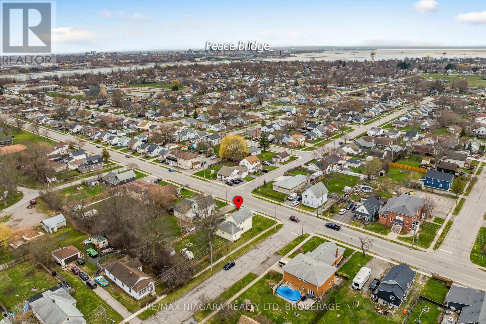 244 Gilmore Road, Fort Erie, Ontario  L2A 2M3 - Photo 7 - X12966646