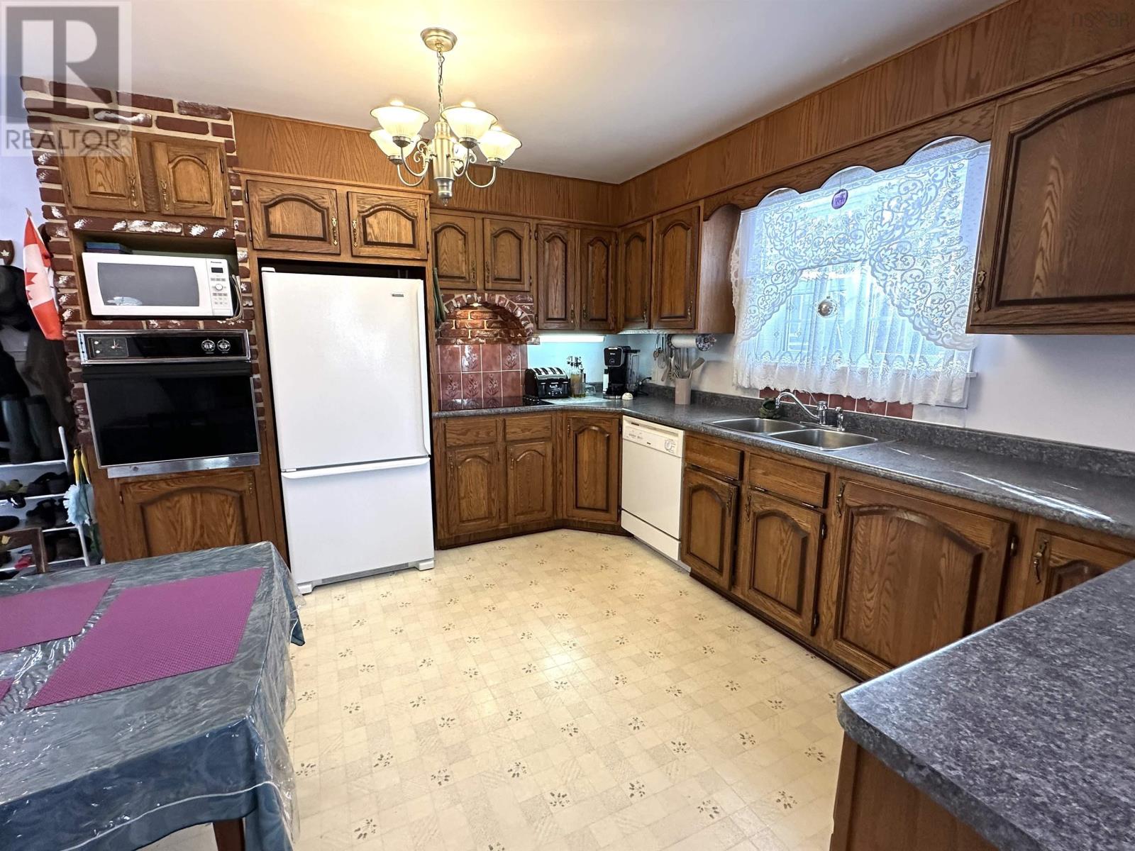 77 Emeneau Road, Brooklyn, Nova Scotia  B0J 1H0 - Photo 10 - 202605425