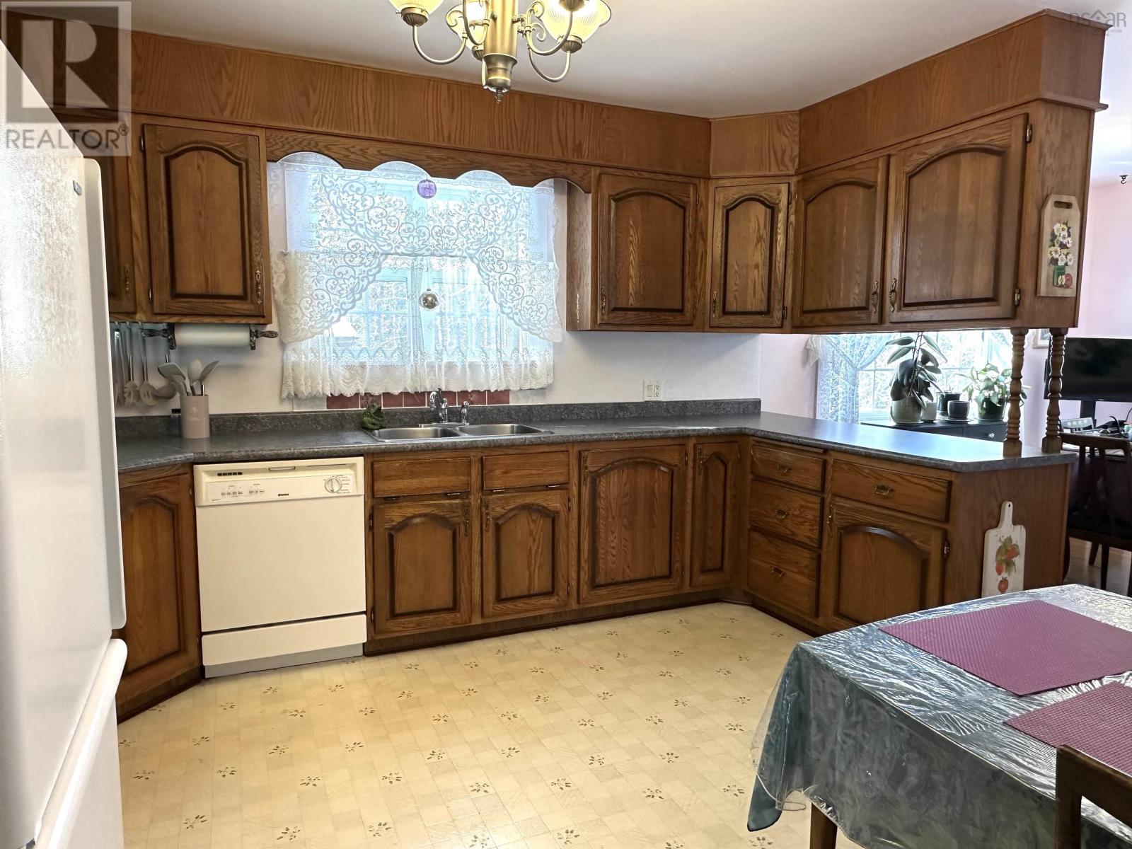 77 Emeneau Road, Brooklyn, Nova Scotia  B0J 1H0 - Photo 11 - 202605425