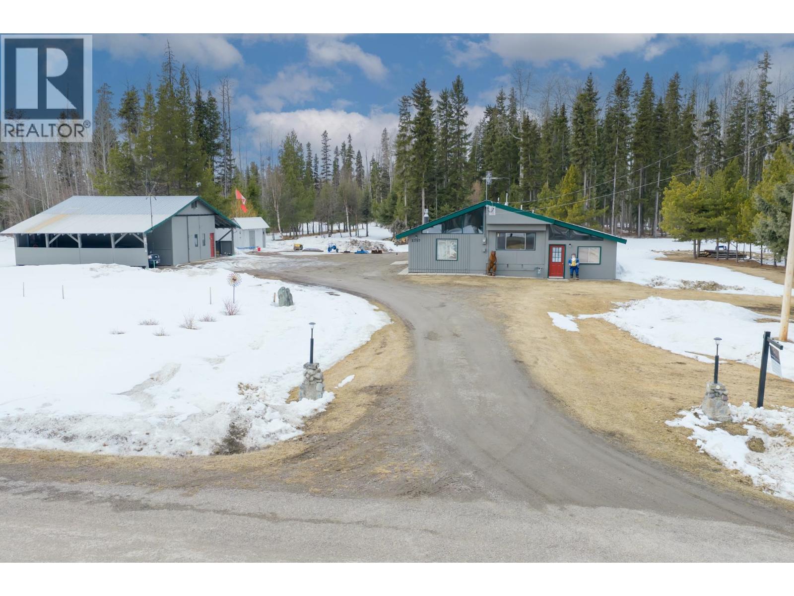 2757 Kalau Road, Fort St. James, British Columbia  V0J 1P0 - Photo 2 - R3106153