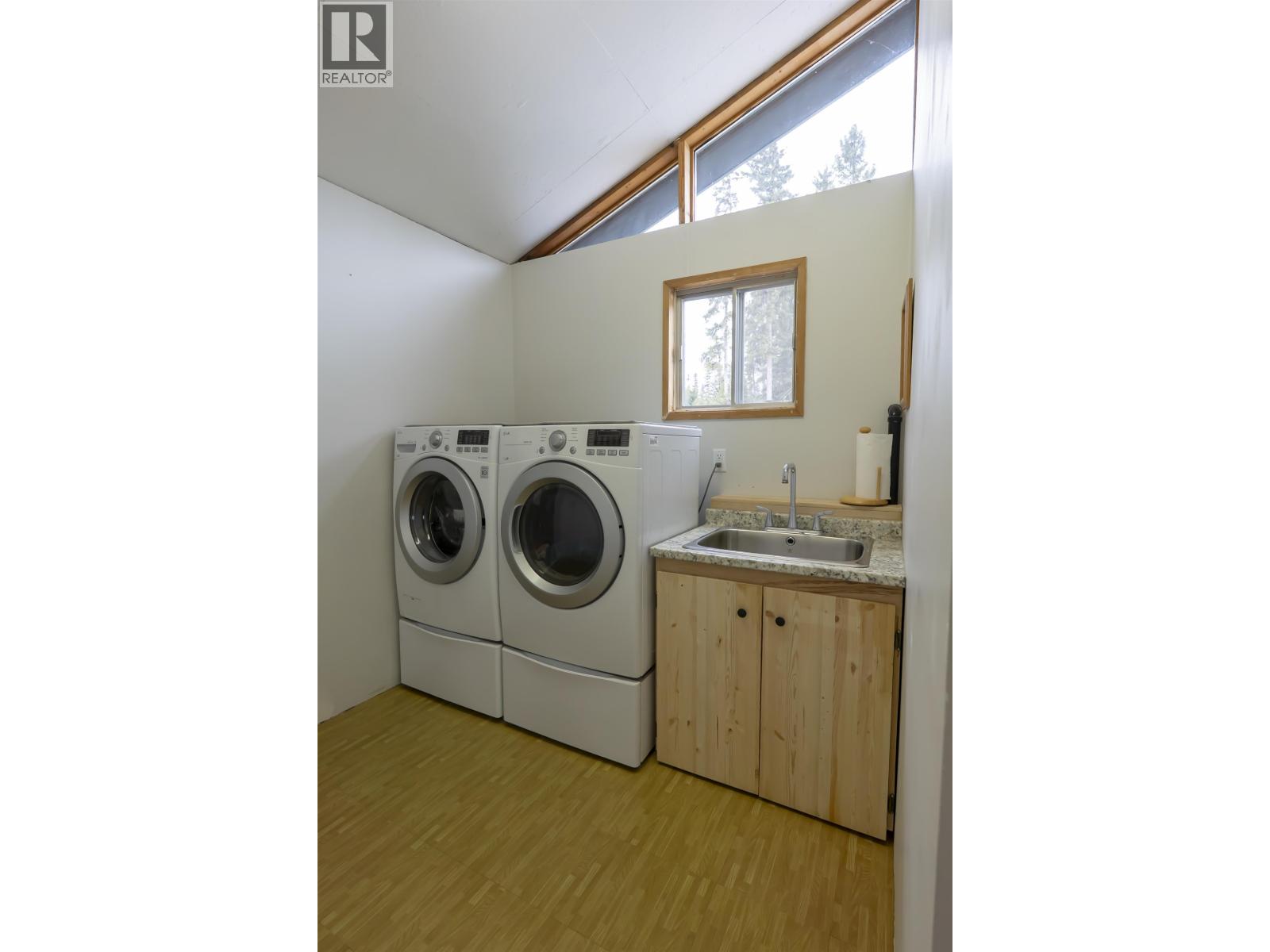 2757 Kalau Road, Fort St. James, British Columbia  V0J 1P0 - Photo 29 - R3106153