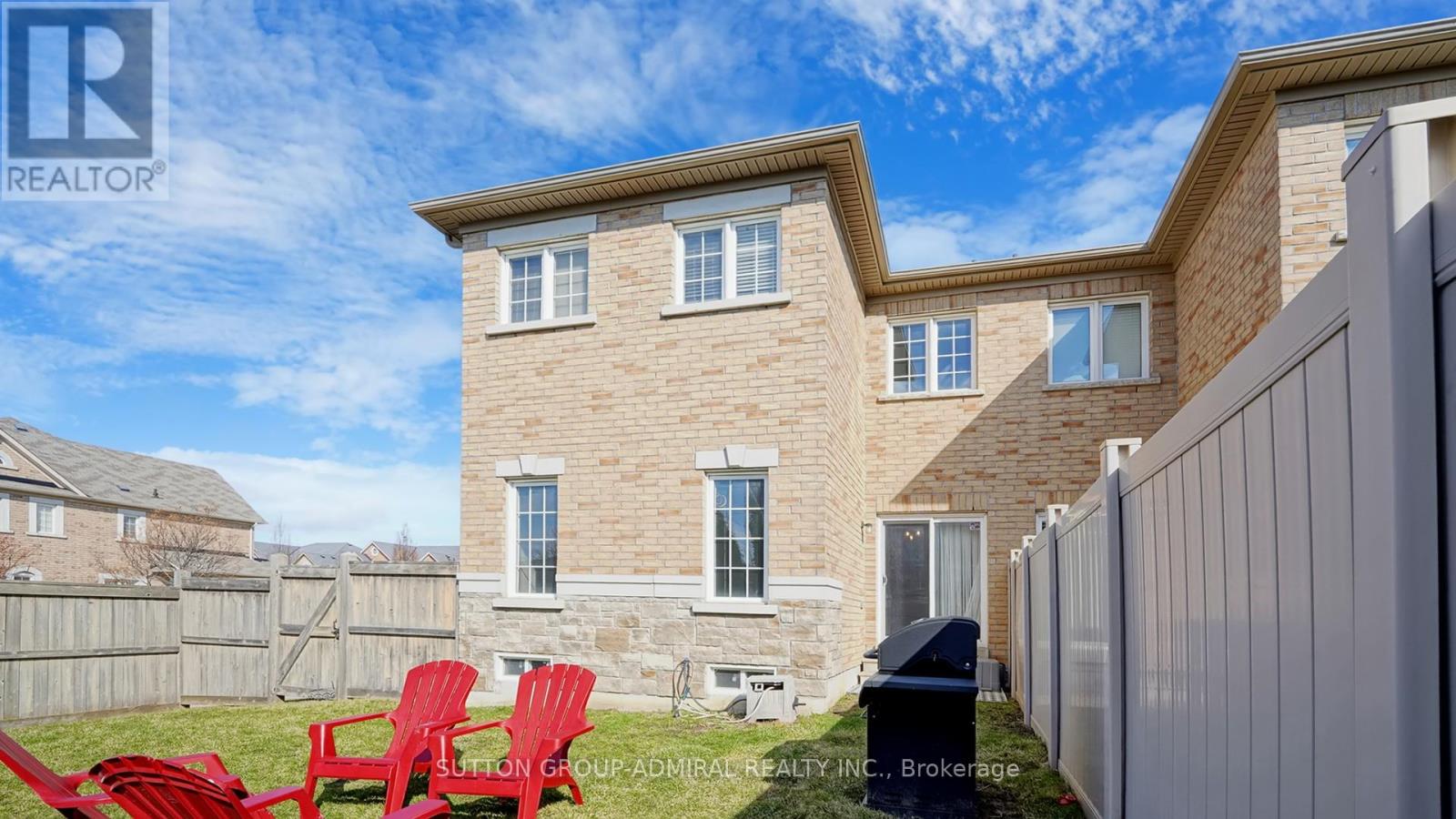 75 Lauderdale Drive, Vaughan, Ontario  L6A 4G7 - Photo 49 - N12964386