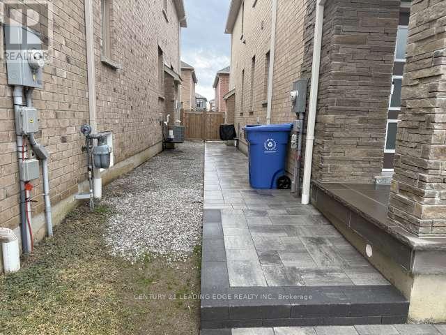 57 Markview Road, Whitchurch-Stouffville, Ontario  L4A 4W1 - Photo 20 - N12965510