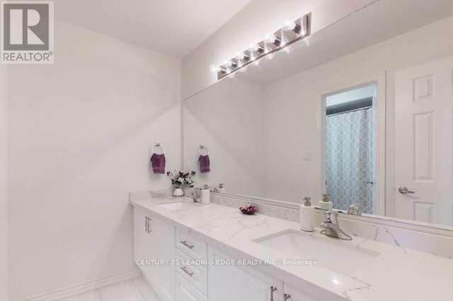 57 Markview Road, Whitchurch-Stouffville, Ontario  L4A 4W1 - Photo 18 - N12965510