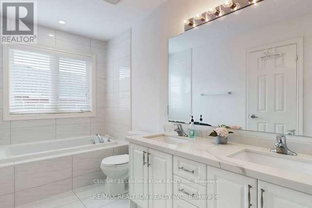 57 Markview Road, Whitchurch-Stouffville, Ontario  L4A 4W1 - Photo 14 - N12965510