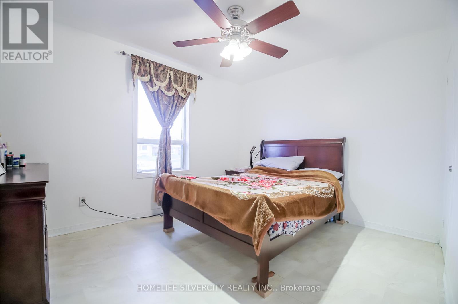 10 Coppermill Drive, Toronto, Ontario  M9W 3Z3 - Photo 21 - W12950822