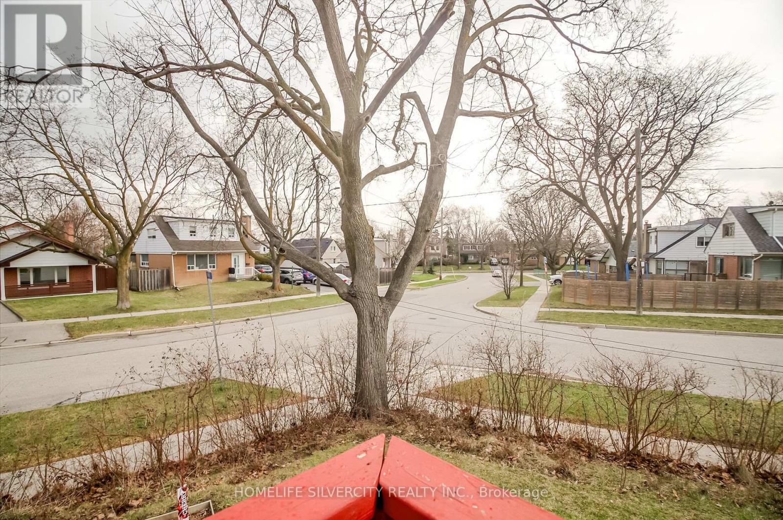 10 Coppermill Drive, Toronto, Ontario  M9W 3Z3 - Photo 40 - W12950822