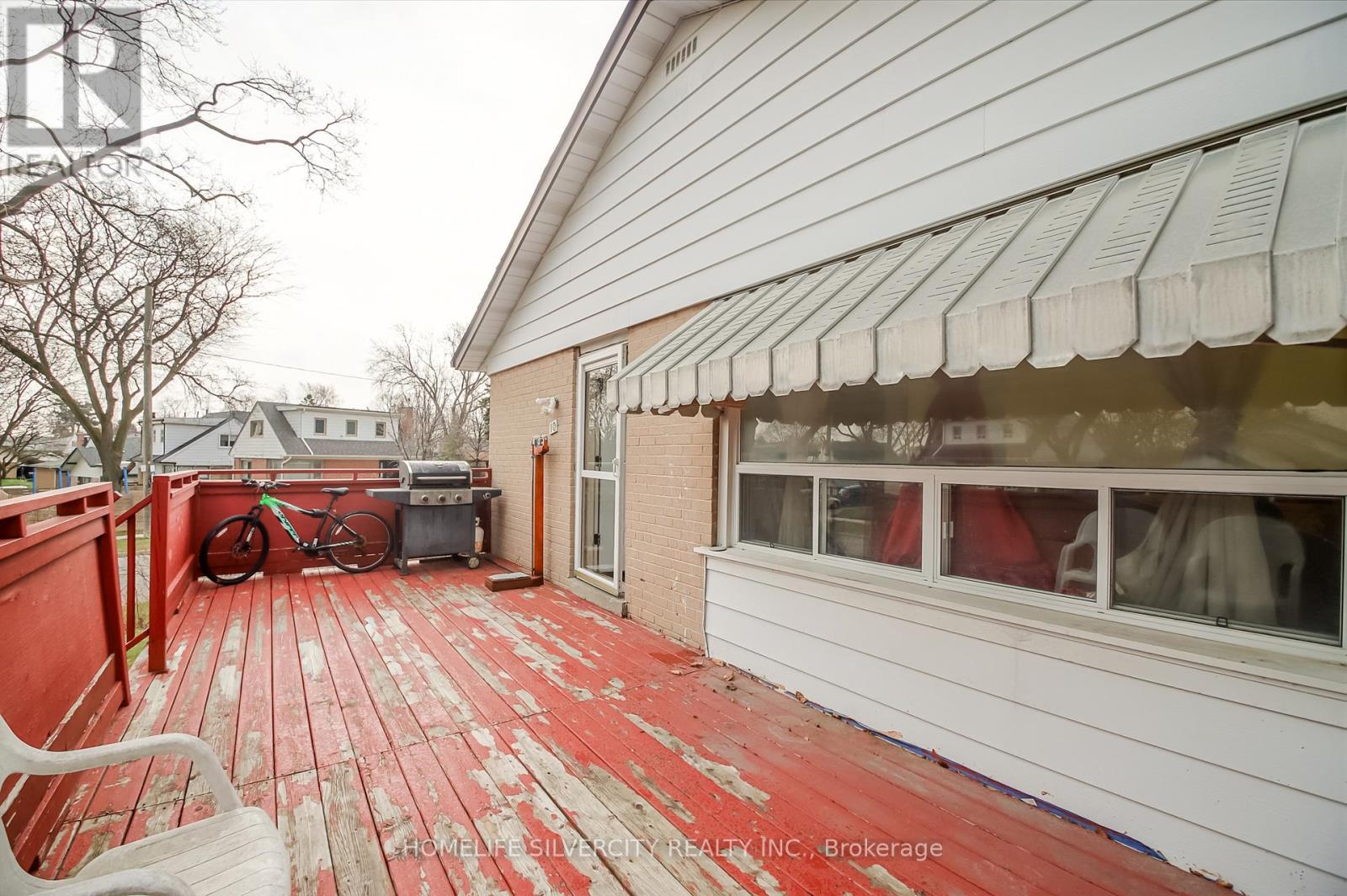 10 Coppermill Drive, Toronto, Ontario  M9W 3Z3 - Photo 38 - W12950822