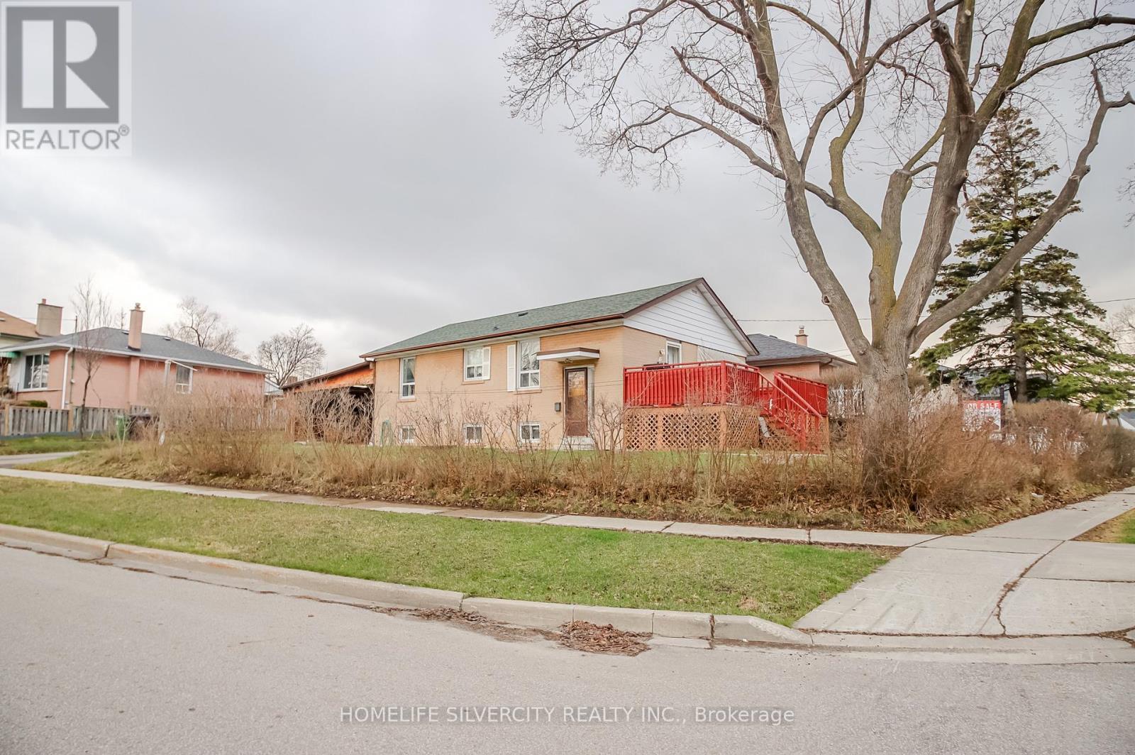 10 Coppermill Drive, Toronto, Ontario  M9W 3Z3 - Photo 44 - W12950822
