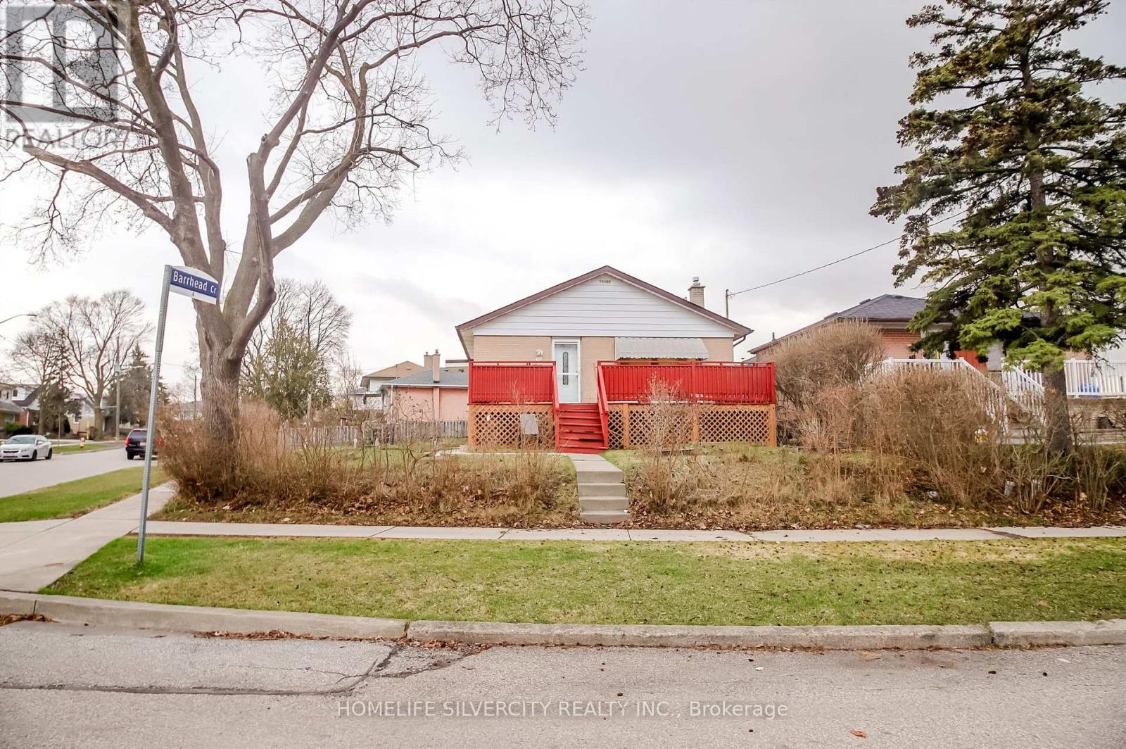 10 Coppermill Drive, Toronto, Ontario  M9W 3Z3 - Photo 4 - W12950822