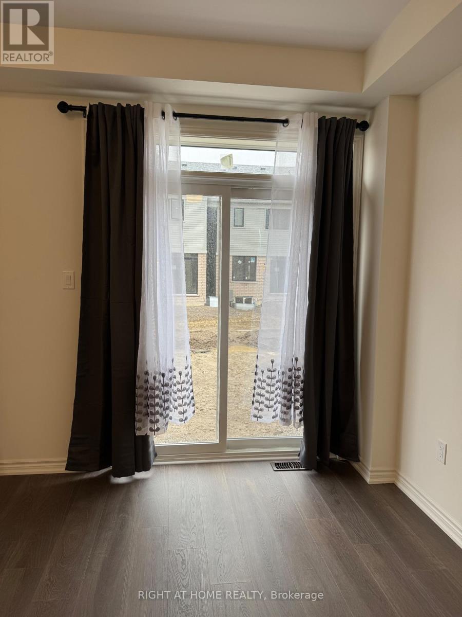 108 Sanderson Drive, Kawartha Lakes, Ontario  K9V 0S7 - Photo 49 - X12942068