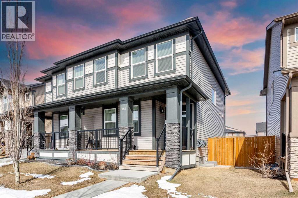 382 Hillcrest Road SW, Airdrie, Alberta  T4B 4T9 - Photo 3 - A2296773