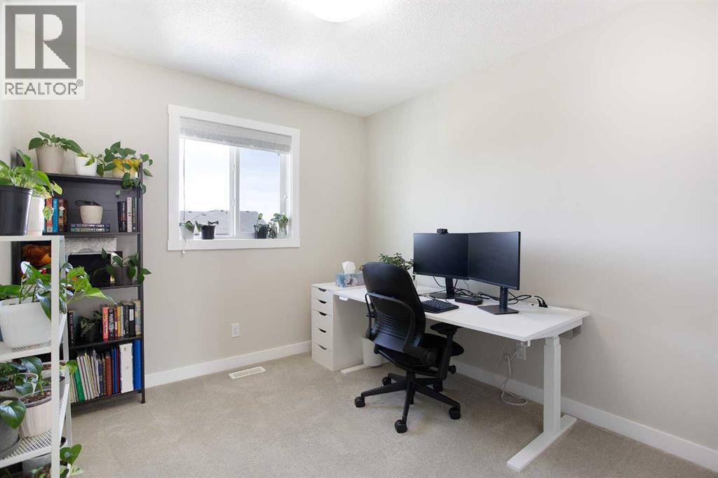 382 Hillcrest Road SW, Airdrie, Alberta  T4B 4T9 - Photo 21 - A2296773