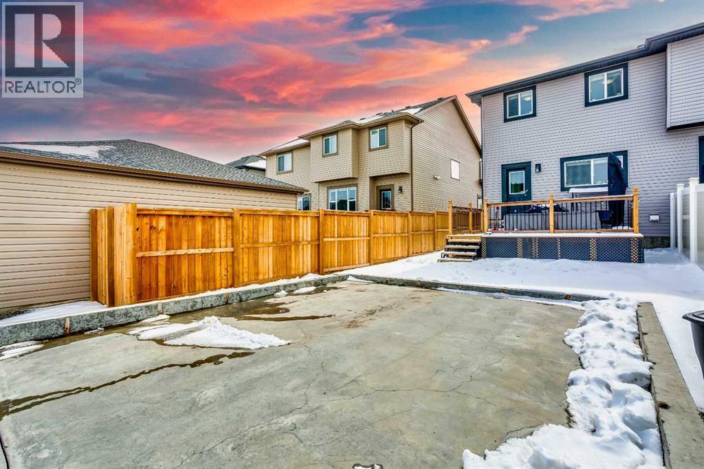 382 Hillcrest Road SW, Airdrie, Alberta  T4B 4T9 - Photo 30 - A2296773