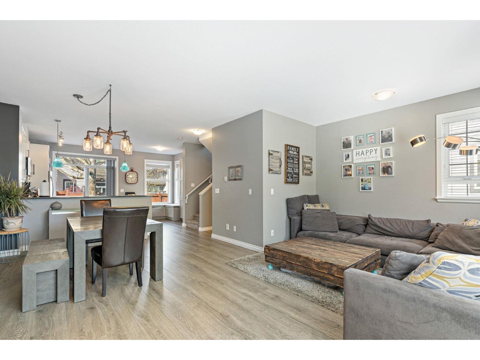 129 18777 68a Avenue, Surrey, British Columbia  V4N 0Z7 - Photo 2 - R3107522