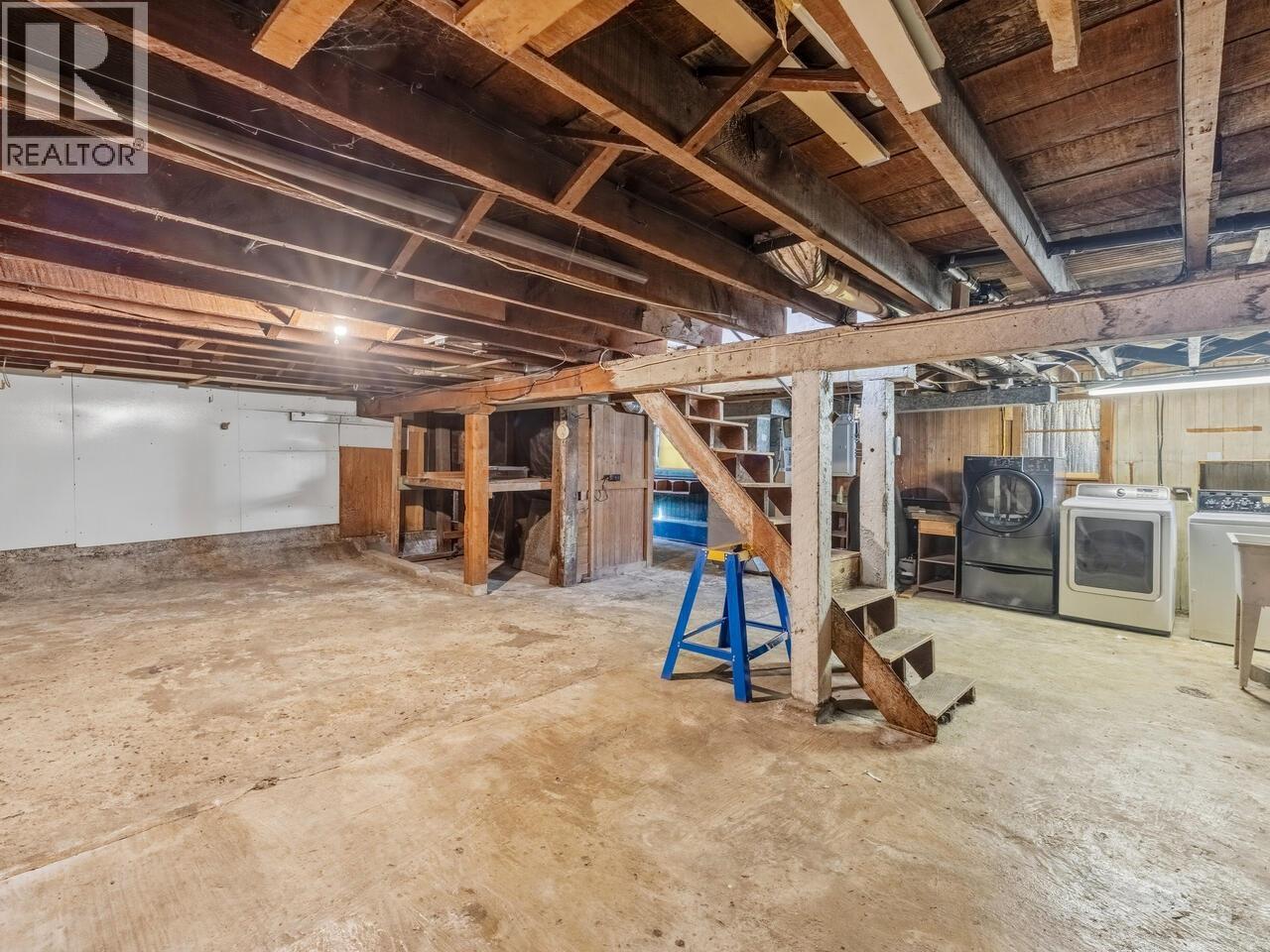 2437 E 22nd Avenue, Vancouver, British Columbia V5M 2X4 - Photo 17 - R3106885