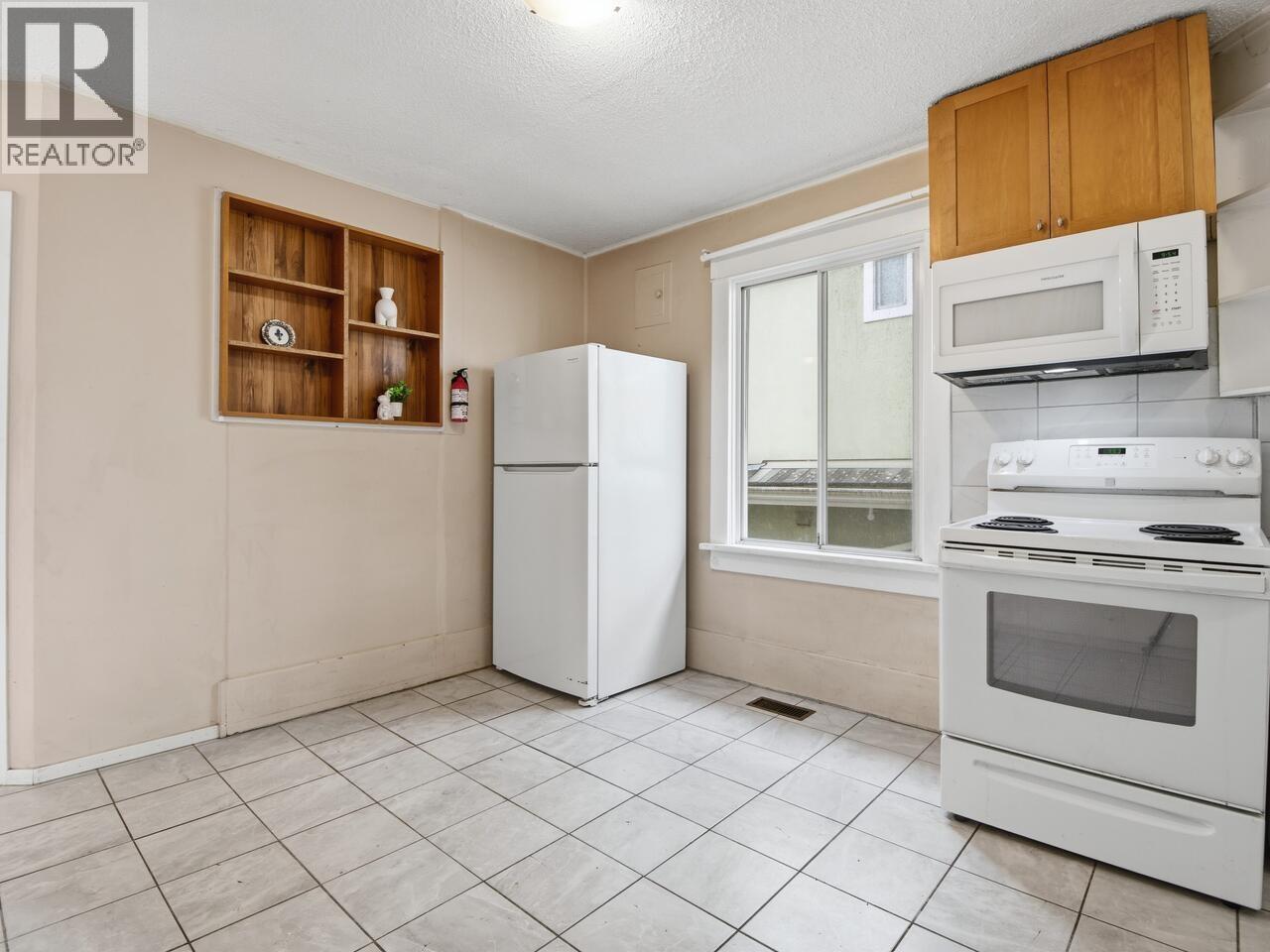 2437 E 22nd Avenue, Vancouver, British Columbia V5M 2X4 - Photo 5 - R3106885