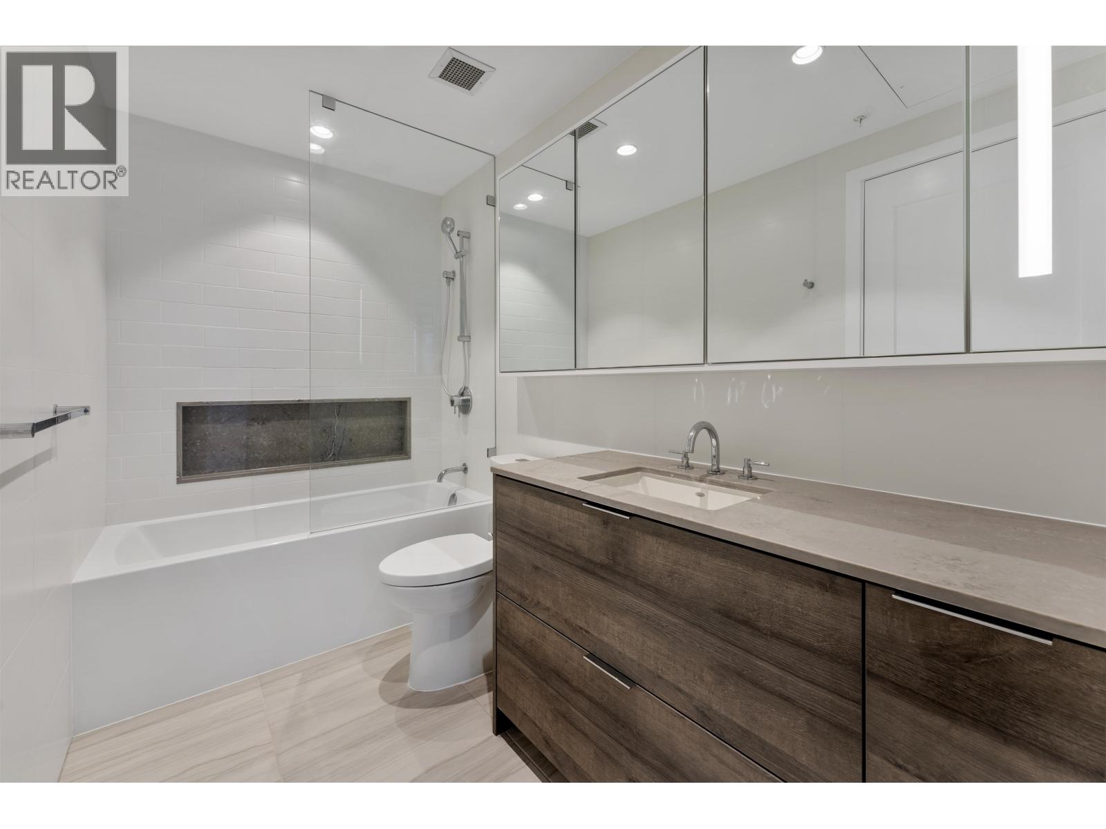 501 1045 Austin Avenue, Coquitlam, British Columbia  V3K 0G9 - Photo 13 - R3104563