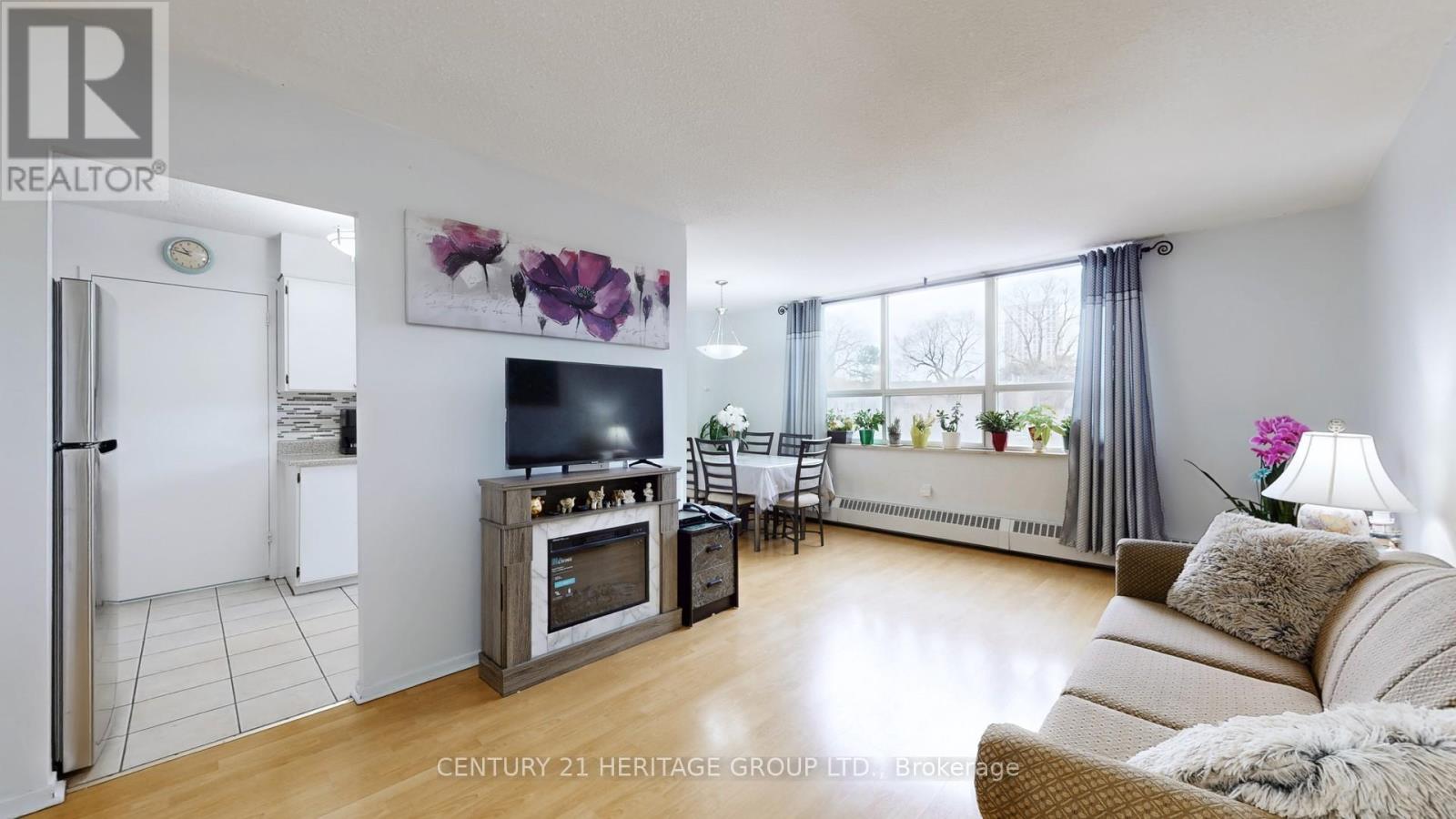 409 - 5 Parkway Forest Drive, Toronto, Ontario  M2J 1L2 - Photo 10 - C12966550