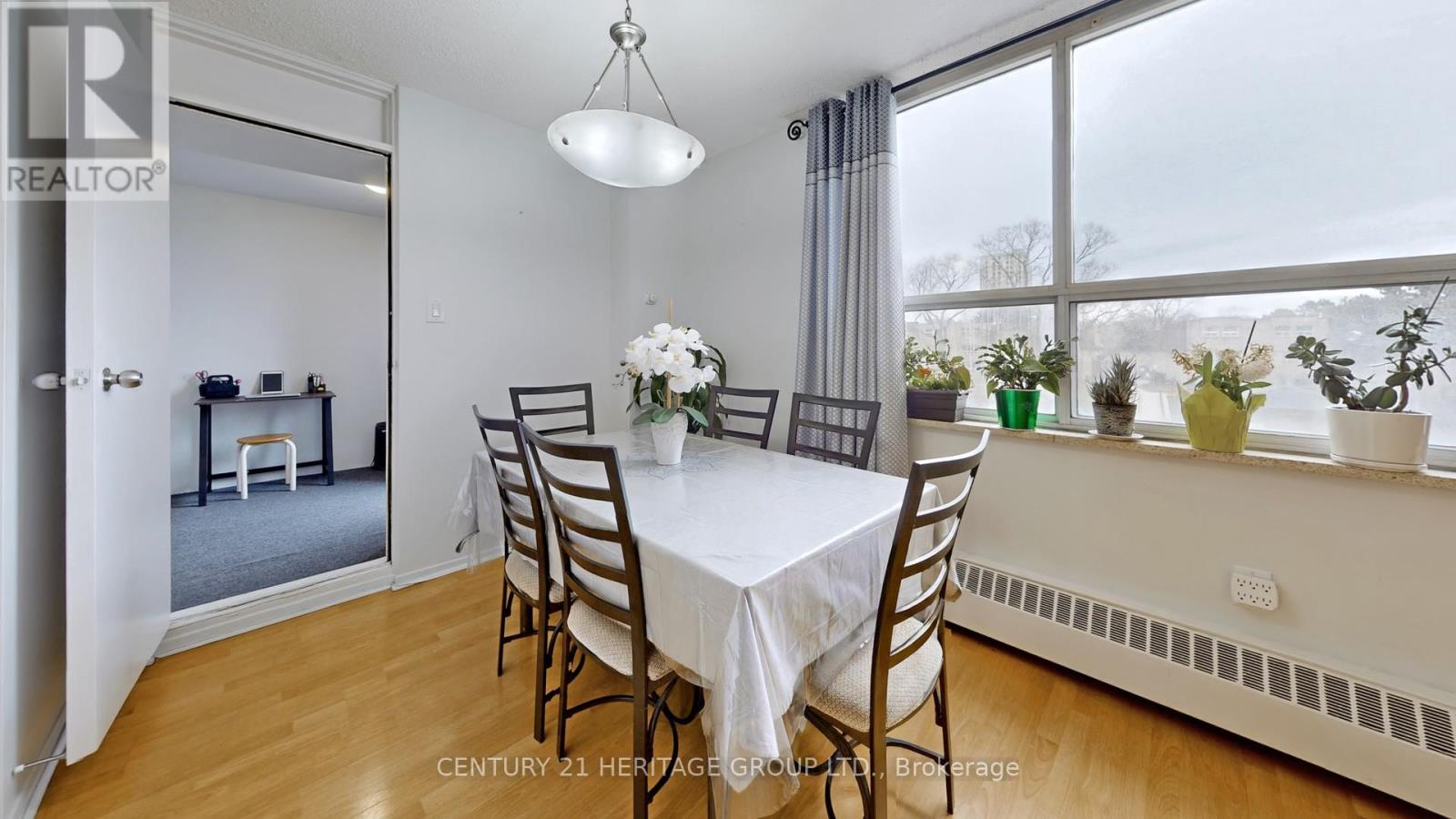 409 - 5 Parkway Forest Drive, Toronto, Ontario  M2J 1L2 - Photo 15 - C12966550