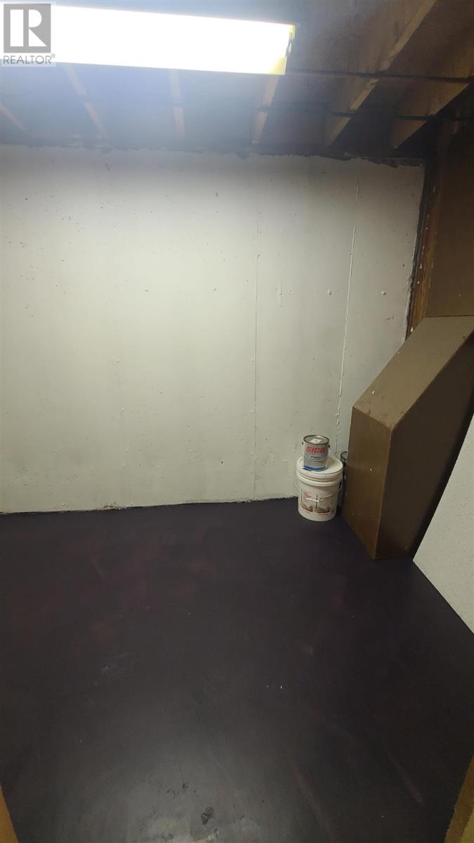 21 Laprairie Cres, Elliot Lake, Ontario  P5A 3B7 - Photo 4 - SM260555