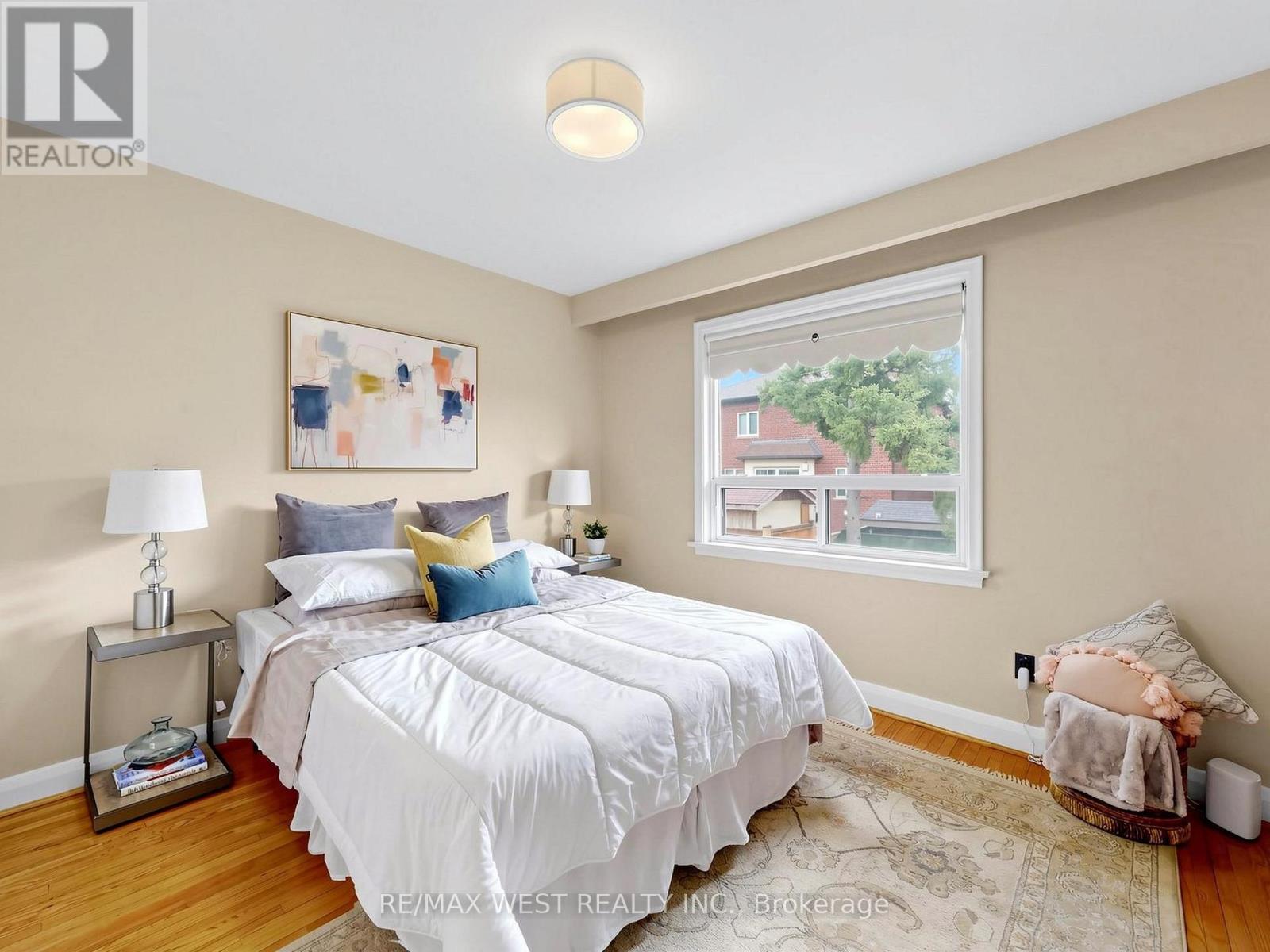 53 Wedgewood Drive, Toronto, Ontario  M2M 2H4 - Photo 13 - C12966642