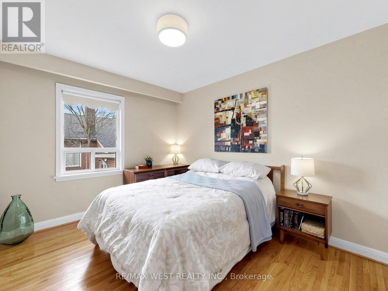 53 Wedgewood Drive, Toronto, Ontario  M2M 2H4 - Photo 14 - C12966642