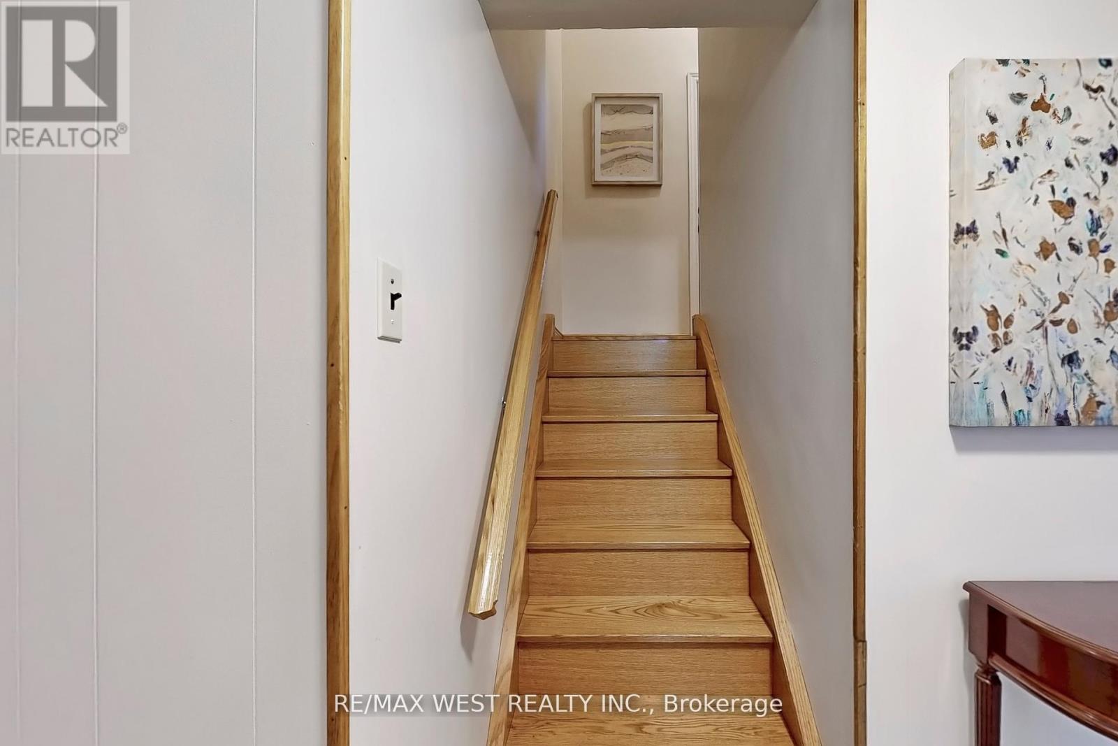 53 Wedgewood Drive, Toronto, Ontario  M2M 2H4 - Photo 16 - C12966642