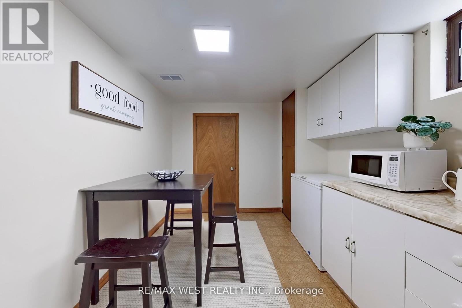 53 Wedgewood Drive, Toronto, Ontario  M2M 2H4 - Photo 21 - C12966642