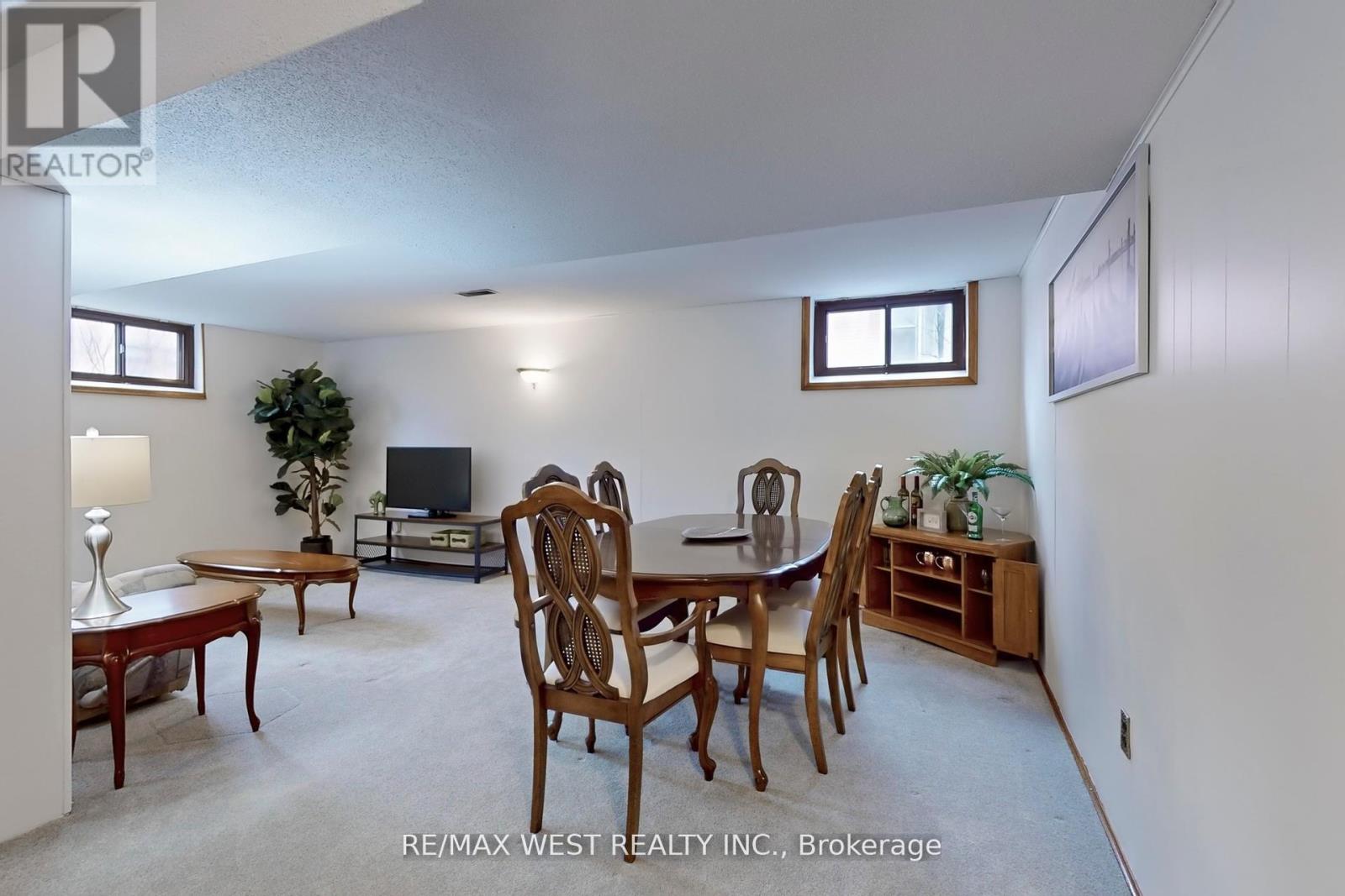 53 Wedgewood Drive, Toronto, Ontario  M2M 2H4 - Photo 26 - C12966642