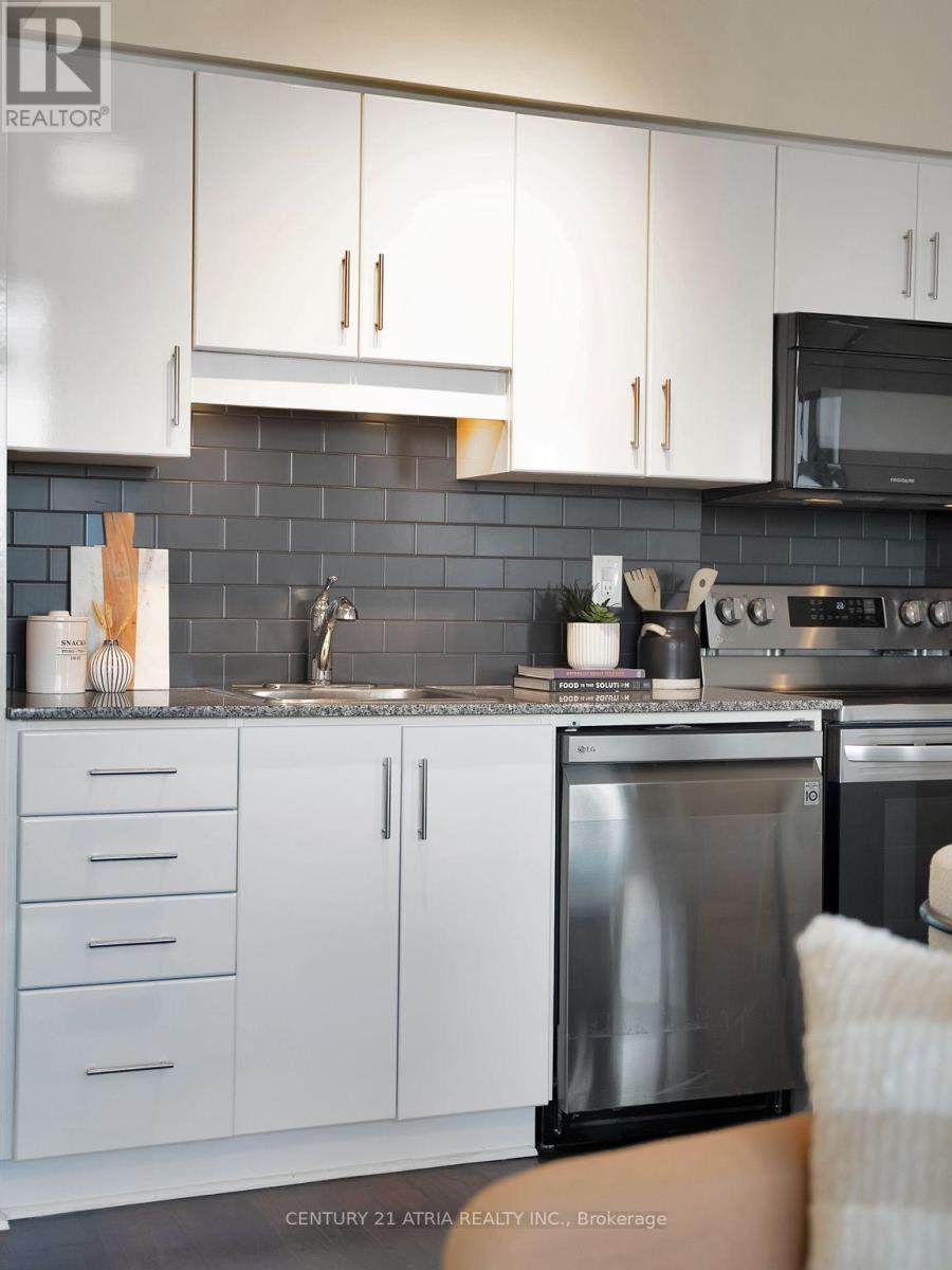 1801 - 30 Herons Hill Way, Toronto, Ontario  M2J 0A7 - Photo 11 - C12966664