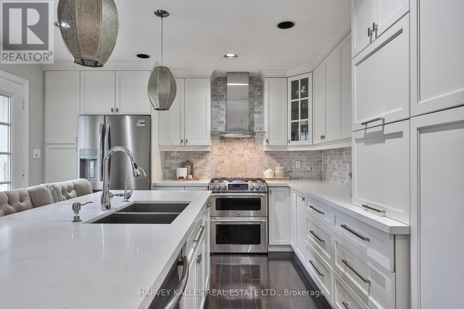 29 Rockland Drive, Toronto, Ontario  M2M 2Y8 - Photo 13 - C12966700