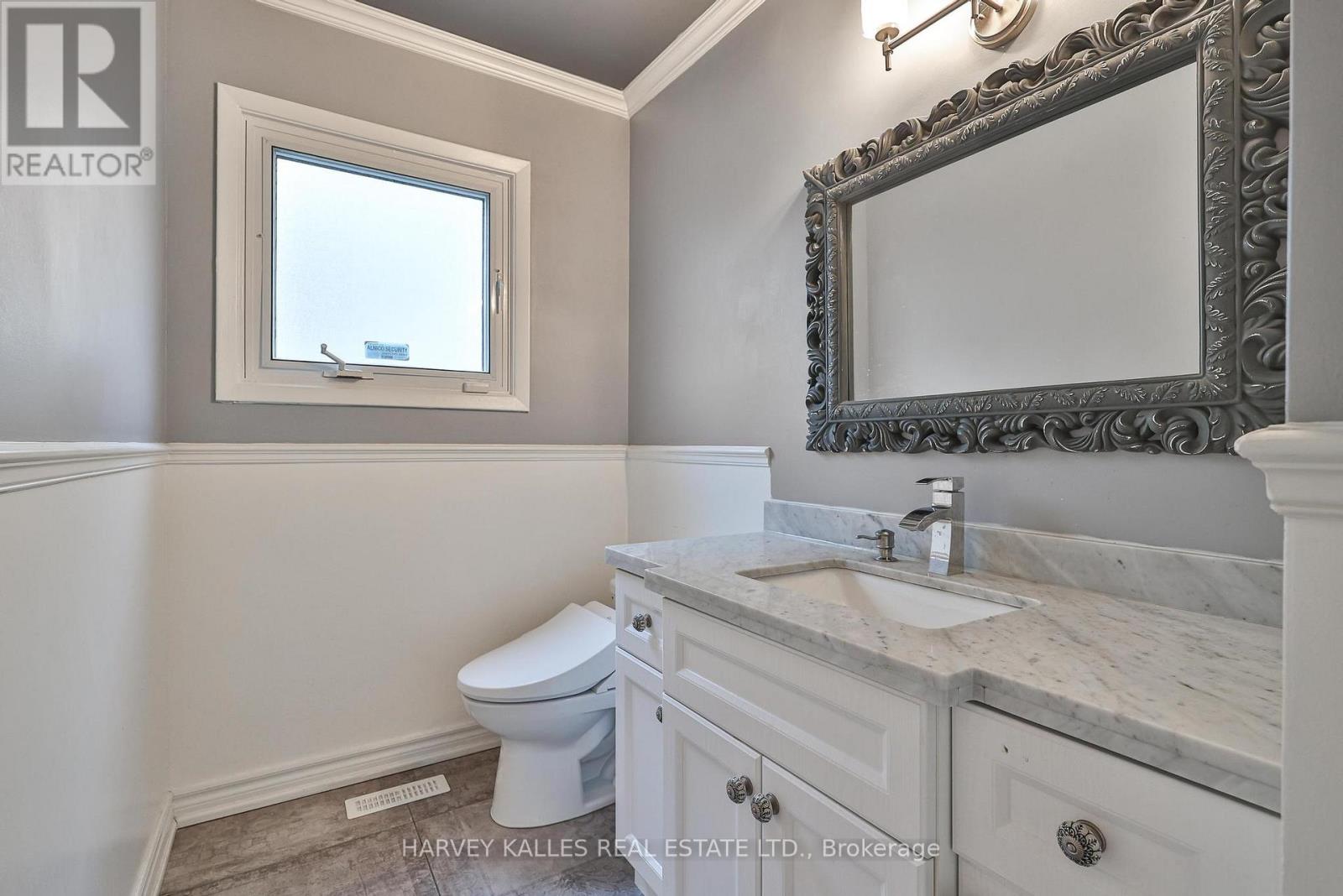 29 Rockland Drive, Toronto, Ontario  M2M 2Y8 - Photo 22 - C12966700