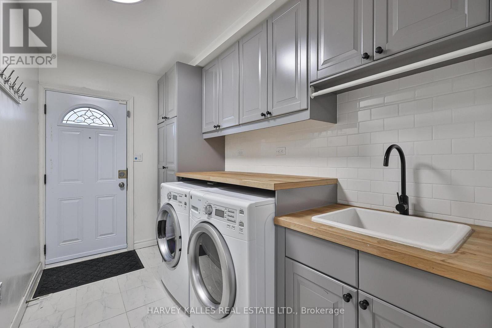 29 Rockland Drive, Toronto, Ontario  M2M 2Y8 - Photo 23 - C12966700