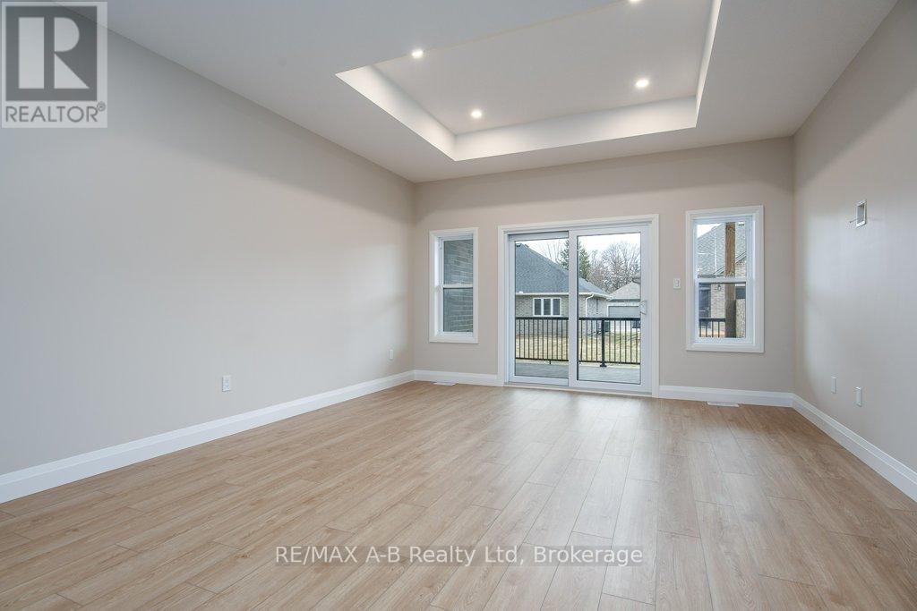 40 Quartz Street, East Zorra-Tavistock, Ontario  N0B 2R0 - Photo 15 - X12579334