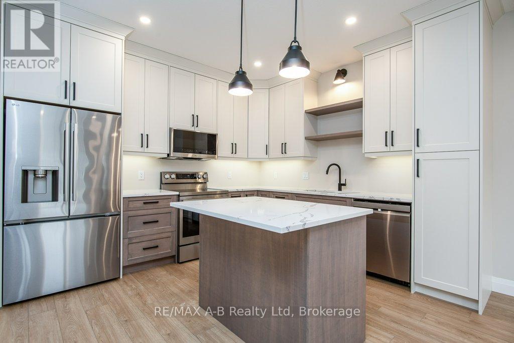 40 Quartz Street, East Zorra-Tavistock, Ontario  N0B 2R0 - Photo 22 - X12579334