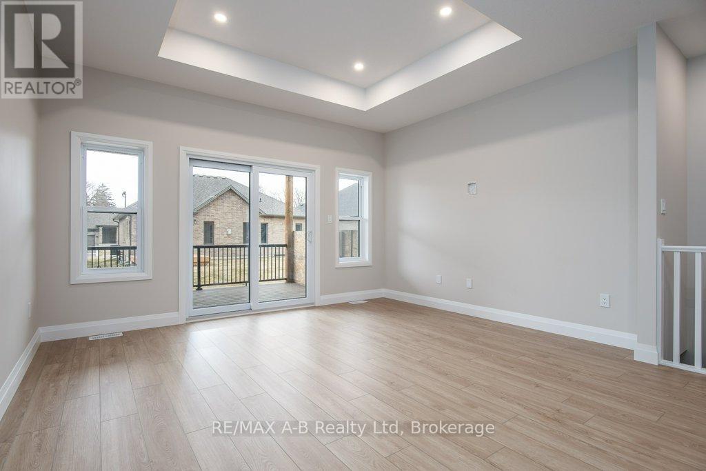 40 Quartz Street, East Zorra-Tavistock, Ontario  N0B 2R0 - Photo 17 - X12579334