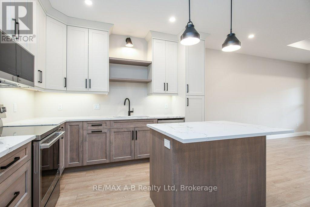 40 Quartz Street, East Zorra-Tavistock, Ontario  N0B 2R0 - Photo 26 - X12579334