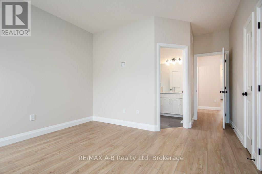 40 Quartz Street, East Zorra-Tavistock, Ontario  N0B 2R0 - Photo 33 - X12579334