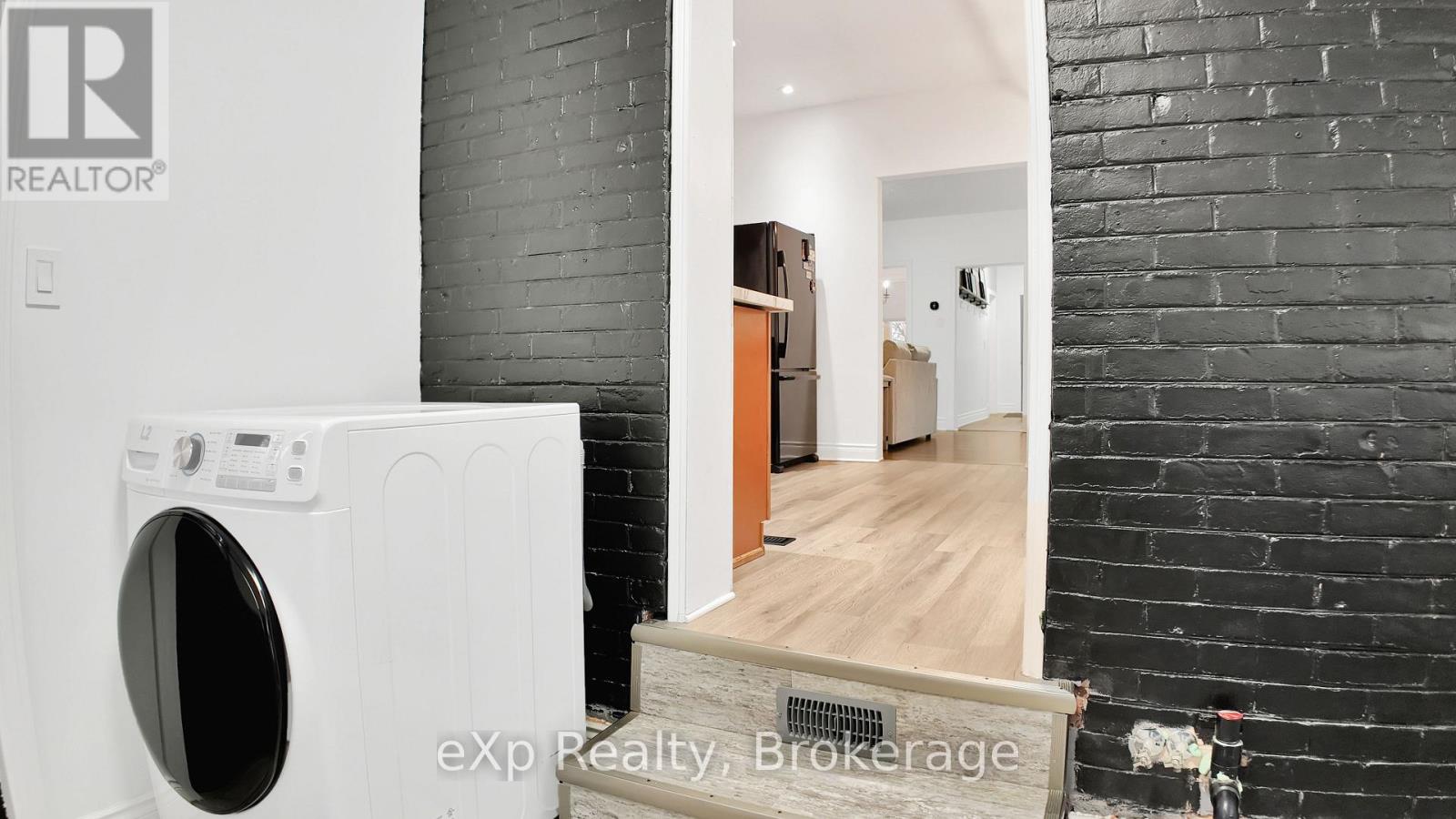 588 12th Avenue, Hanover, Ontario  N4N 2V6 - Photo 28 - X12952302