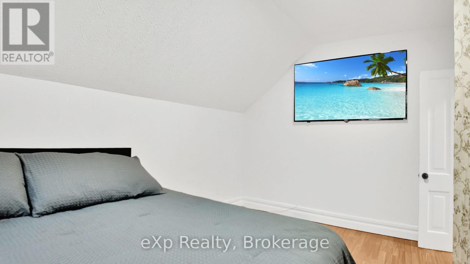 588 12th Avenue, Hanover, Ontario  N4N 2V6 - Photo 40 - X12952302