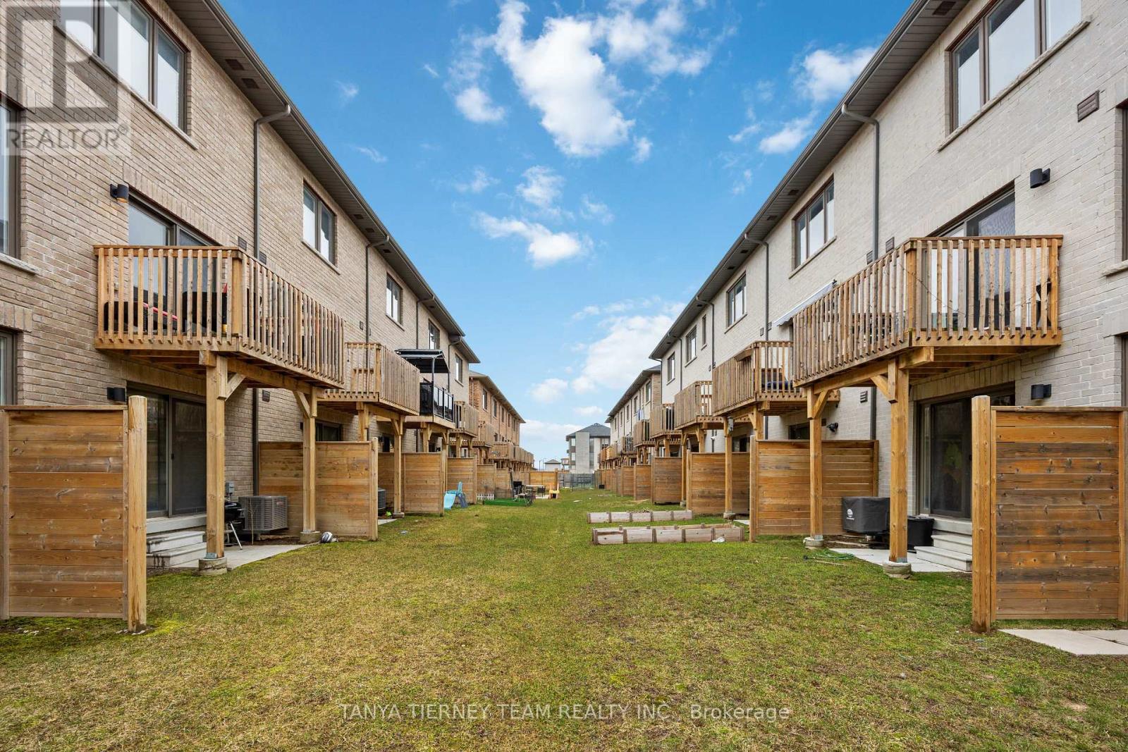 34 Shawfield Way, Whitby, Ontario  L1R 0N8 - Photo 42 - E12966568