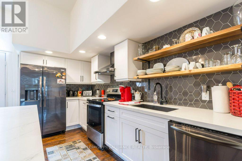 5 - 233 John Street, Belleville, Ontario  K8N 3G2 - Photo 8 - X12703970